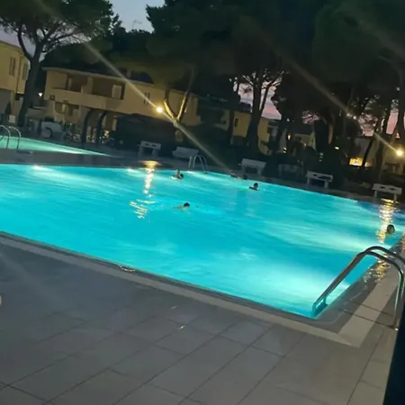 公寓 Ariete Piscina E Parcheggio