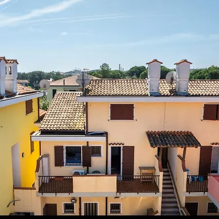 Apartment Ariete Piscina E Parcheggio Bibione